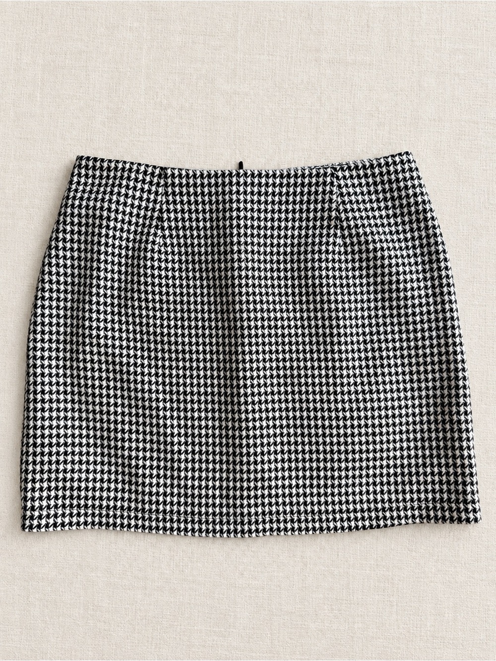 Petal & Pup Black and White Houndstooth Mini Skirt